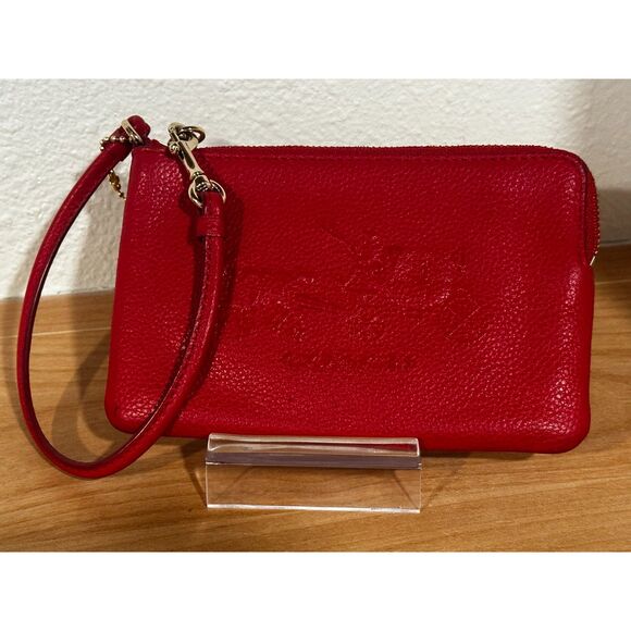Coach Embossed Horse And Carriage Small Zip Wristlet in Red Leather GUC - Picture 2 of 8